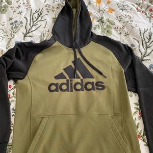 Adidas Sweatshirt